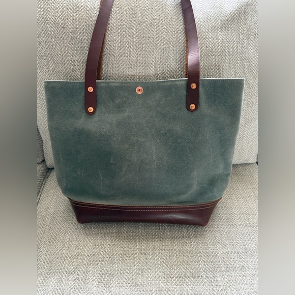 North End Bag Co. “The Claire” - Picture 9 of 16